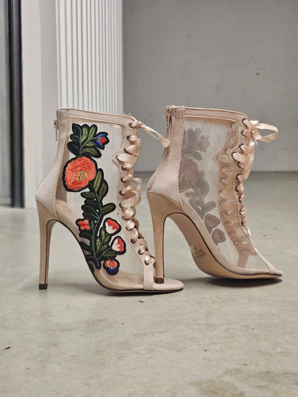 Floral Embroidered Mesh Lace-Up Stiletto Heels With Back Zipper - Picture 11 of 13
